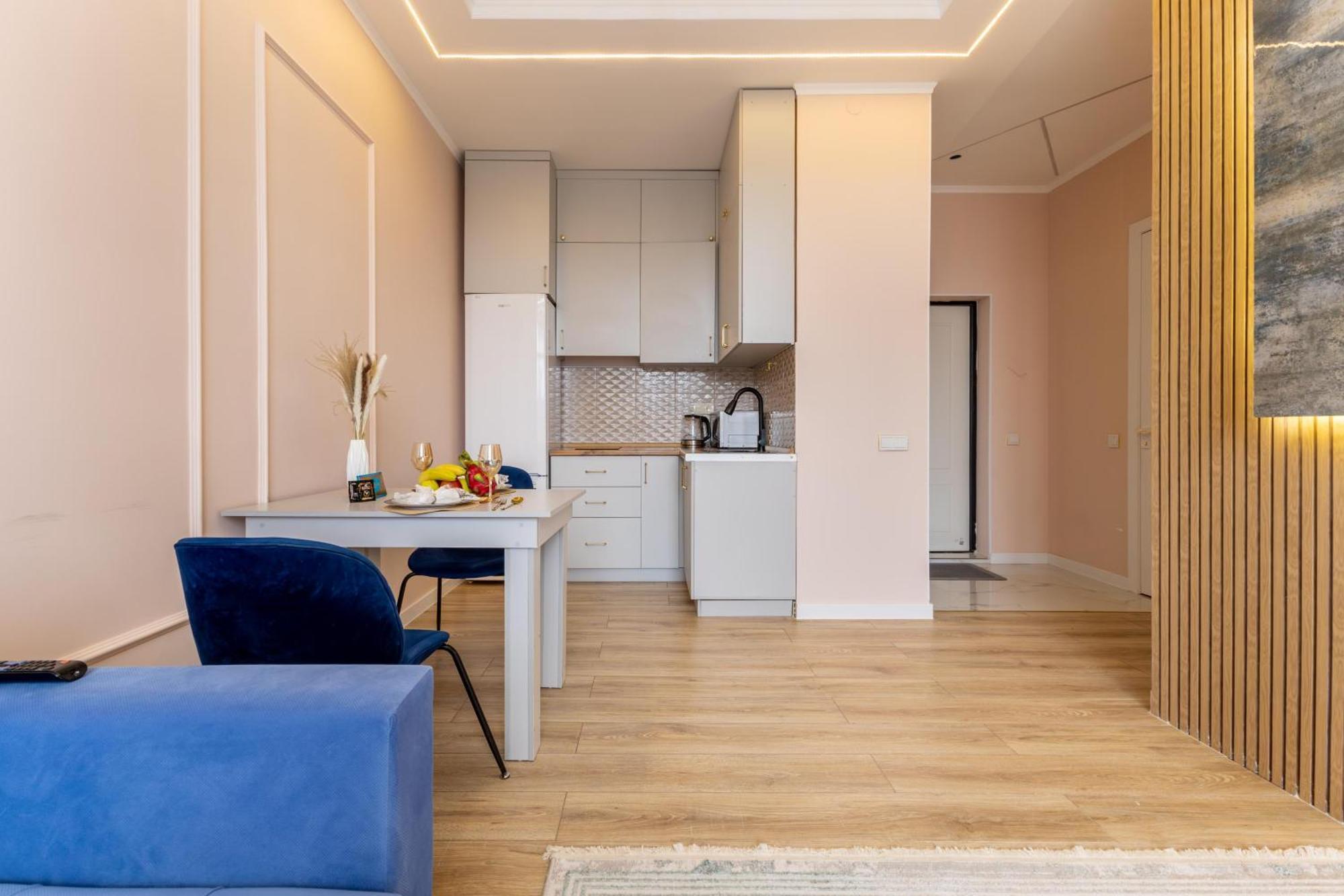 Apartment новая центр левого берега
